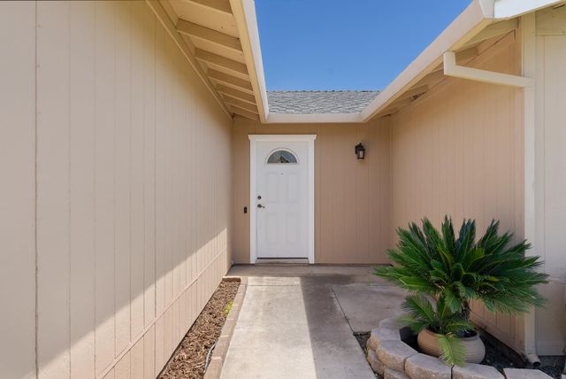 3613 Kobias Ct, Sacramento, CA 95827