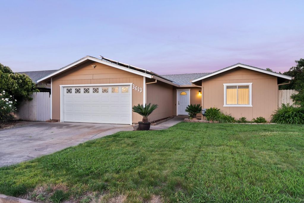 3613 Kobias Ct, Sacramento, CA 95827