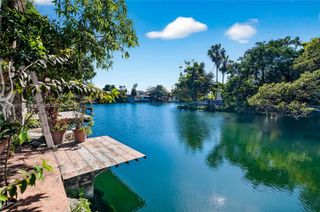 1594 W 73rd St, Hialeah, FL 33014