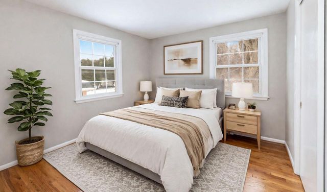 14625 Club DRIVE, Elm Grove, WI 53122