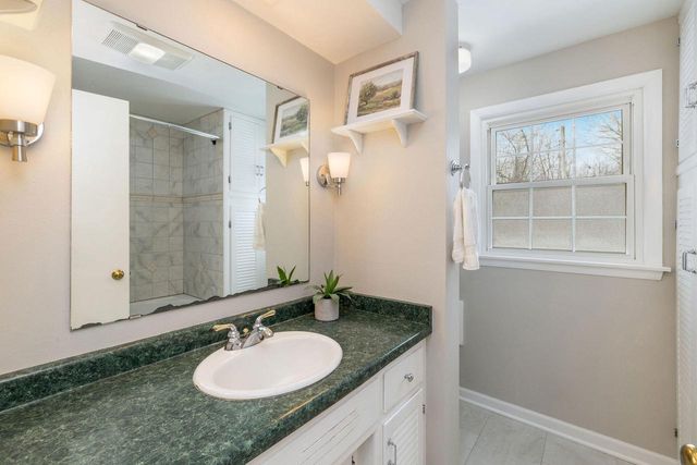 14625 Club DRIVE, Elm Grove, WI 53122