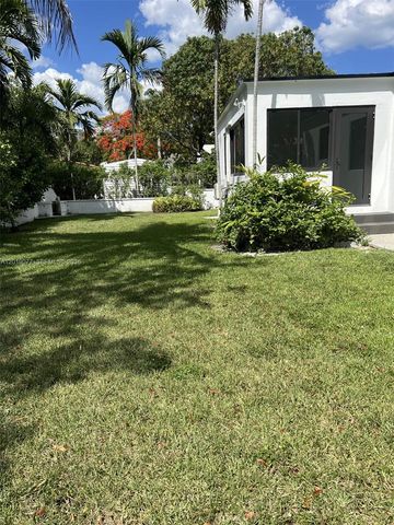 2910 SW 2nd Ave, Miami, FL 33129