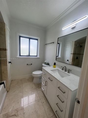 2910 SW 2nd Ave, Miami, FL 33129