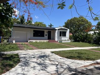 2910 SW 2nd Ave, Miami, FL 33129