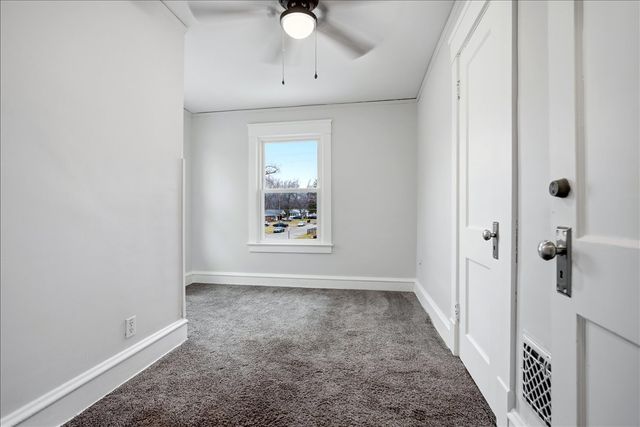 811 W College Avenue, Normal, IL 61761