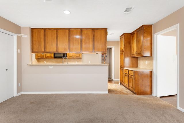 2900 Broadmoor Drive, Bryan, TX 77802