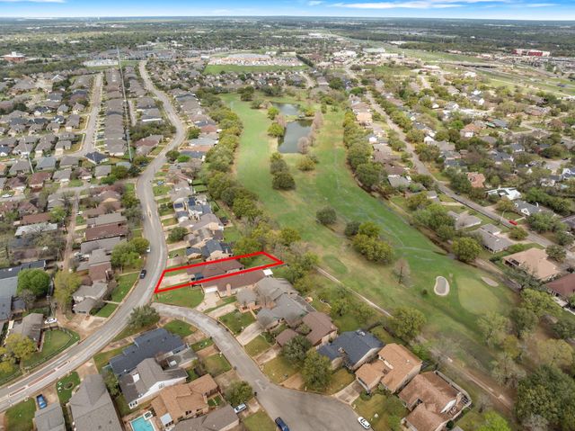 2900 Broadmoor Drive, Bryan, TX 77802
