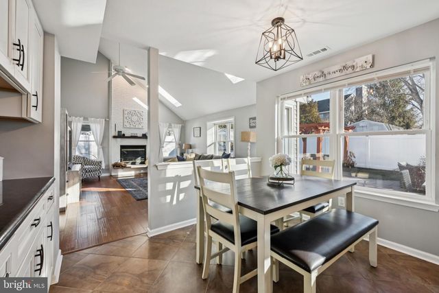 2 WELLINGTON CT, Eastampton, NJ 08060