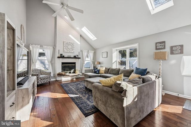 2 WELLINGTON CT, Eastampton, NJ 08060