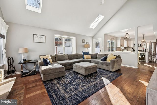 2 WELLINGTON CT, Eastampton, NJ 08060