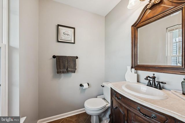 2 WELLINGTON CT, Eastampton, NJ 08060