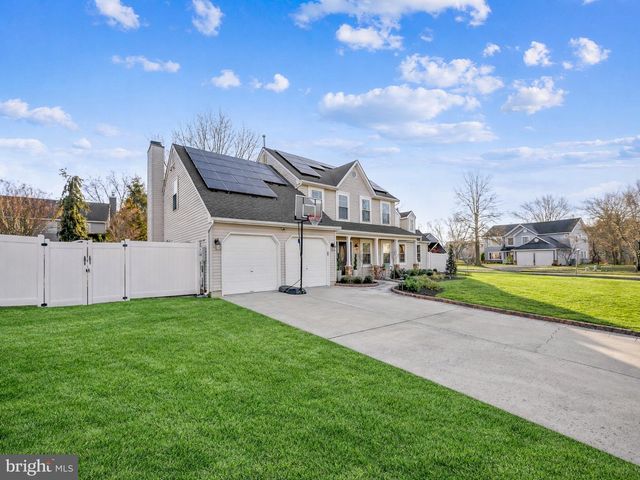 2 WELLINGTON CT, Eastampton, NJ 08060