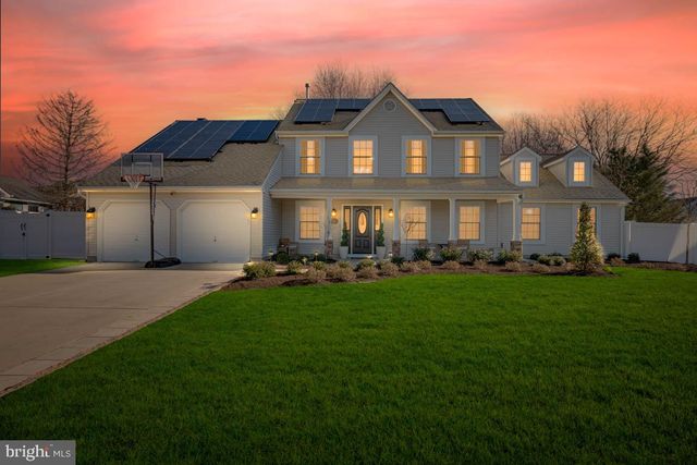 2 WELLINGTON CT, Eastampton, NJ 08060