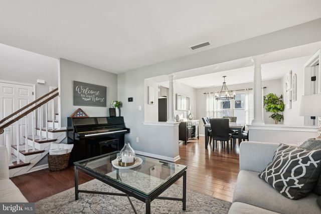 2 WELLINGTON CT, Eastampton, NJ 08060