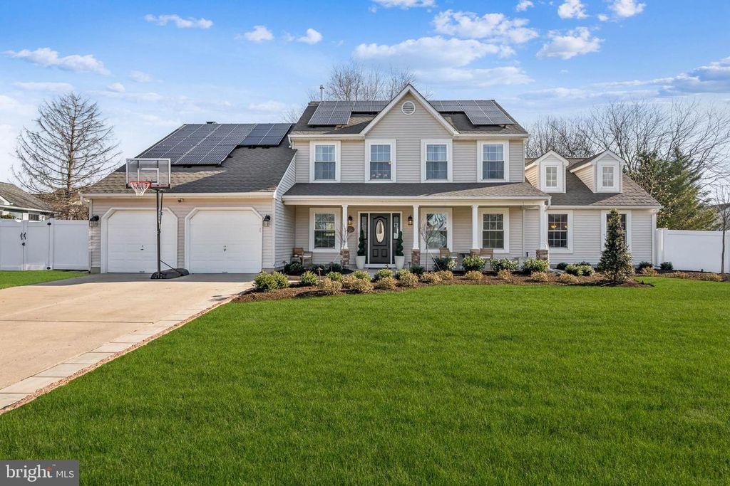 2 WELLINGTON CT, Eastampton, NJ 08060