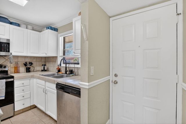 21895 Lake Forest Circle 201, Boca Raton, FL 33433