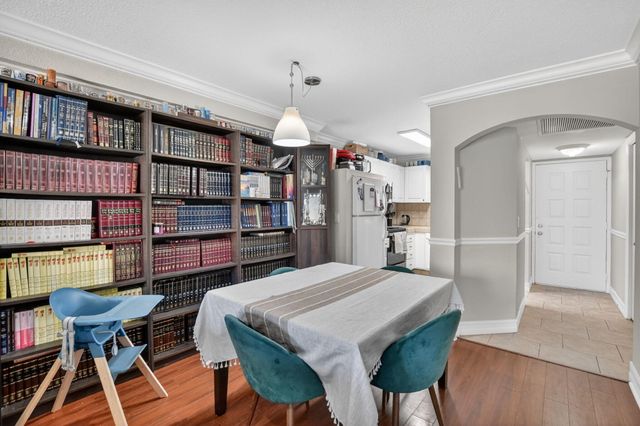 21895 Lake Forest Circle 201, Boca Raton, FL 33433
