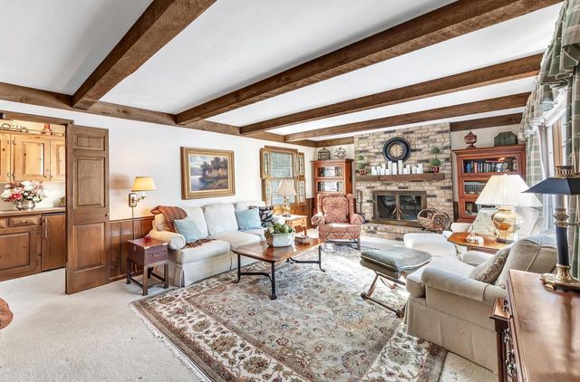 1326 S SUMMER RANGE ROAD, De Pere, WI 54115