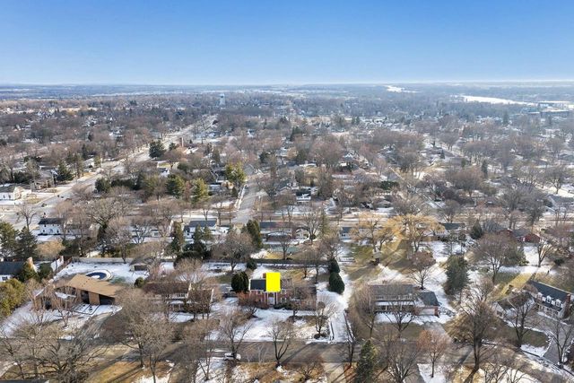 1326 S SUMMER RANGE ROAD, De Pere, WI 54115