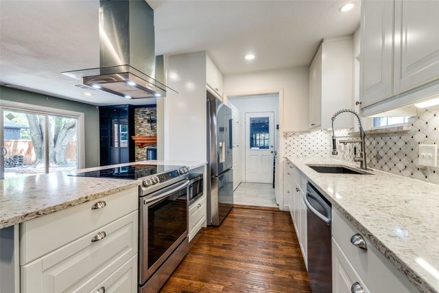 2716 Sharpview Lane, Dallas, TX 75228
