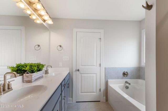 170 N Ardsley Lane, Rocky Point, NC 28457