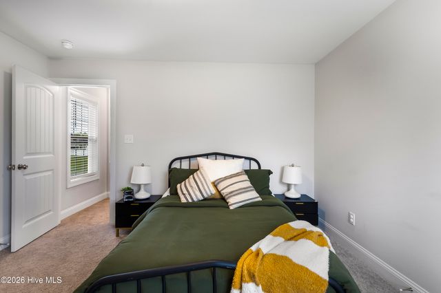 170 N Ardsley Lane, Rocky Point, NC 28457