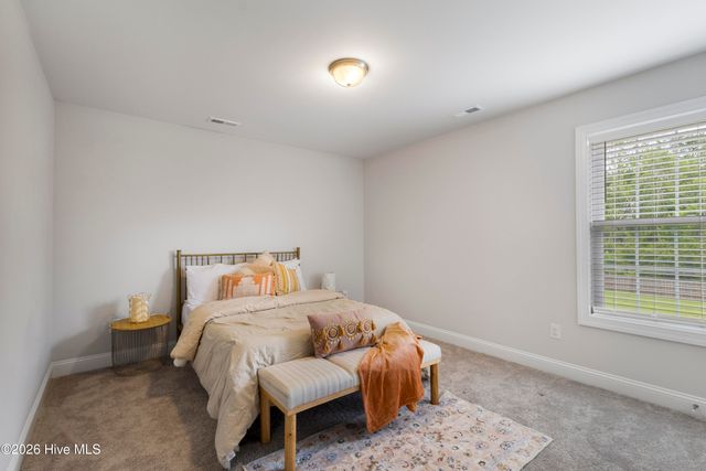 170 N Ardsley Lane, Rocky Point, NC 28457