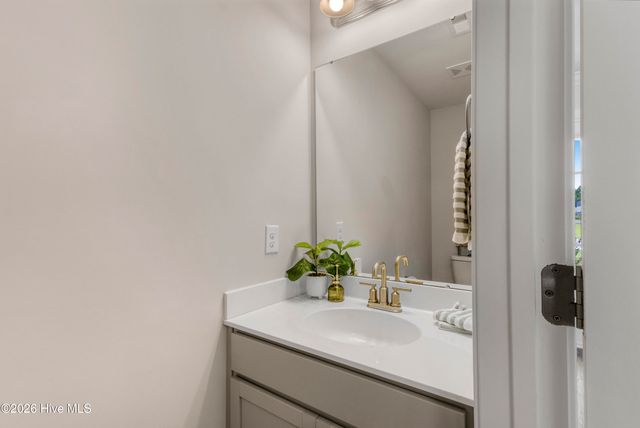 170 N Ardsley Lane, Rocky Point, NC 28457