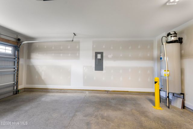 170 N Ardsley Lane, Rocky Point, NC 28457