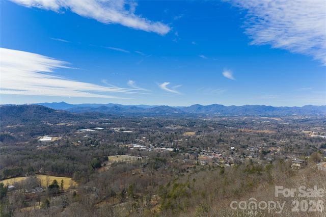 5 Longstreet Court 17, Weaverville, NC 28787