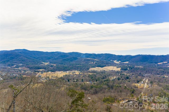 5 Longstreet Court 17, Weaverville, NC 28787