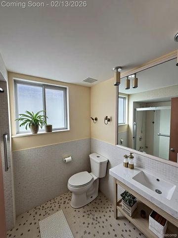 11651 Moran Street, Hamtramck, MI 48212