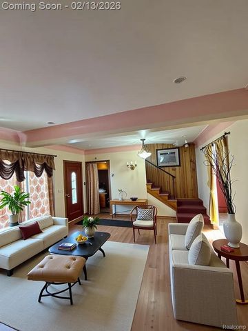 11651 Moran Street, Hamtramck, MI 48212