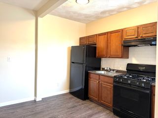 838 Western Ave 2R, Lynn, MA 01904