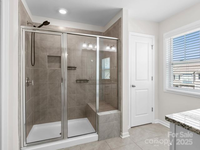 567 Big Sur Loop, Asheville, NC 28806