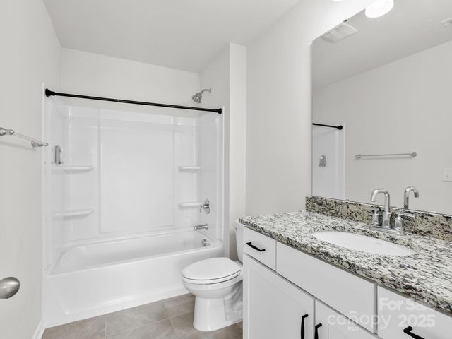 567 Big Sur Loop, Asheville, NC 28806