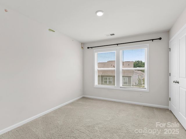 567 Big Sur Loop, Asheville, NC 28806