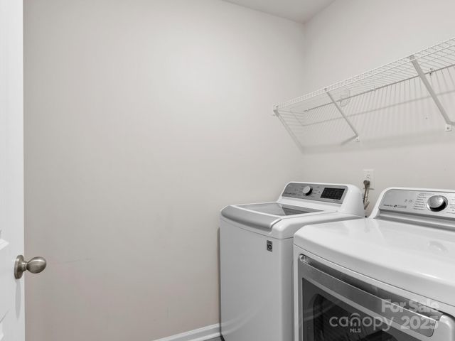 567 Big Sur Loop, Asheville, NC 28806