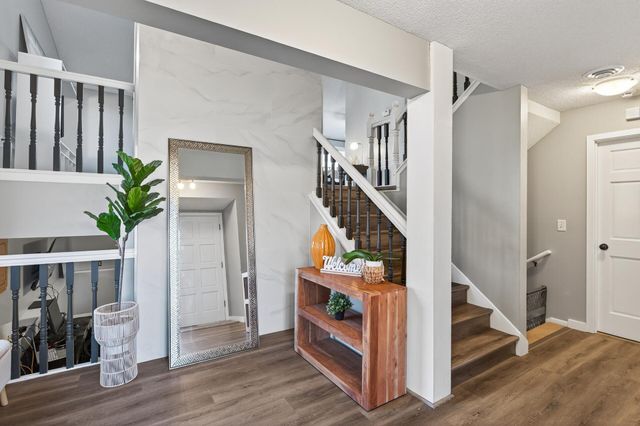 8945 Preserve Boulevard, Eden Prairie, MN 55347