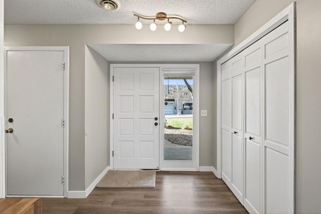 8945 Preserve Boulevard, Eden Prairie, MN 55347