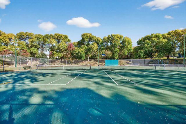 8945 Preserve Boulevard, Eden Prairie, MN 55347