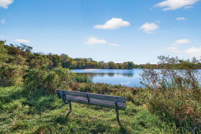 8945 Preserve Boulevard, Eden Prairie, MN 55347