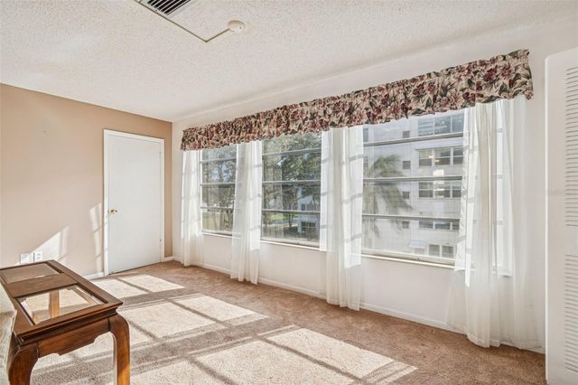 5623 80TH STREET N 314, St Petersburg, FL 33709