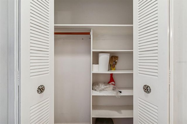 5623 80TH STREET N 314, St Petersburg, FL 33709