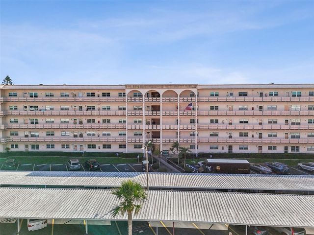 5623 80TH STREET N 314, St Petersburg, FL 33709