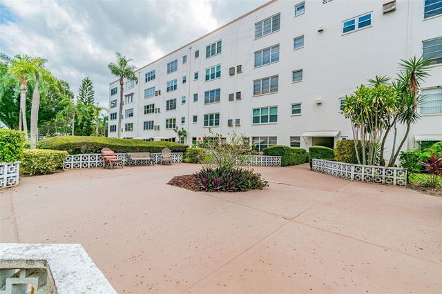 5623 80TH STREET N 314, St Petersburg, FL 33709