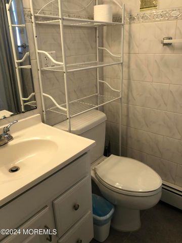 113 13th Avenue 1, Belmar, NJ 07719