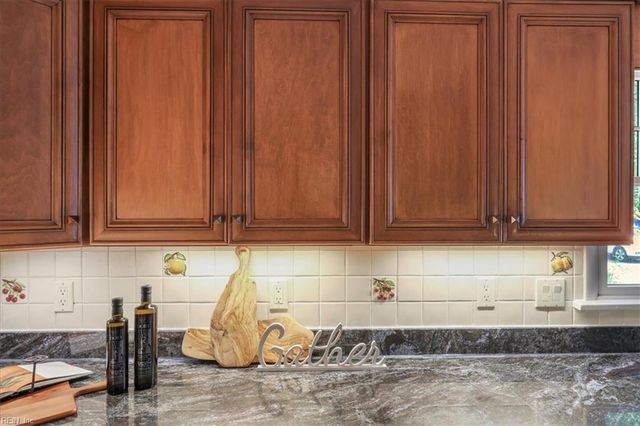 5555 Lakewood Drive, Norfolk, VA 23509