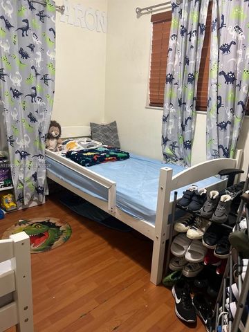 2295 W 53rd Place 201, Hialeah, FL 33016
