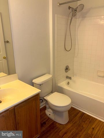 44 LISA DR, Newark, DE 19702